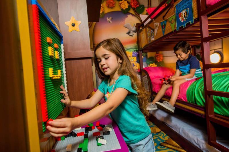 Legoland Castle Hotel Карлсбад Экстерьер фото